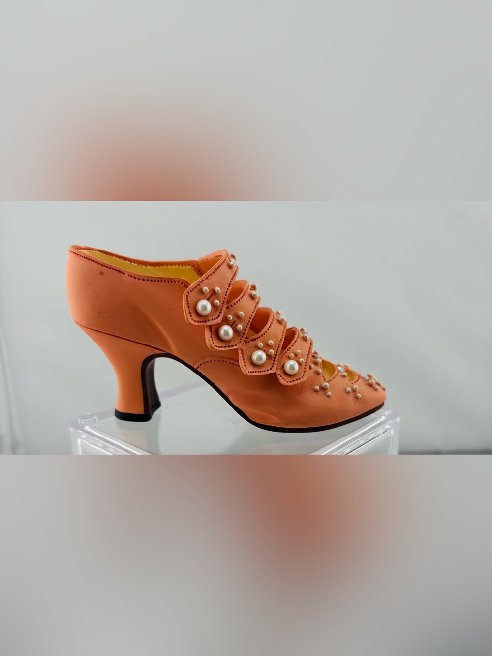 Just The Right Shoe Promenade 25018 Miniature Collectible Shoe Raine Peach Pearl